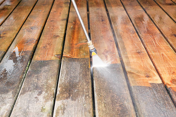 Best Garage Pressure Washing  in Charter Oak, CA